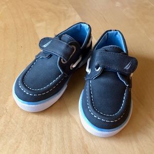 Nautica Toddler Boy Shoes Size 6